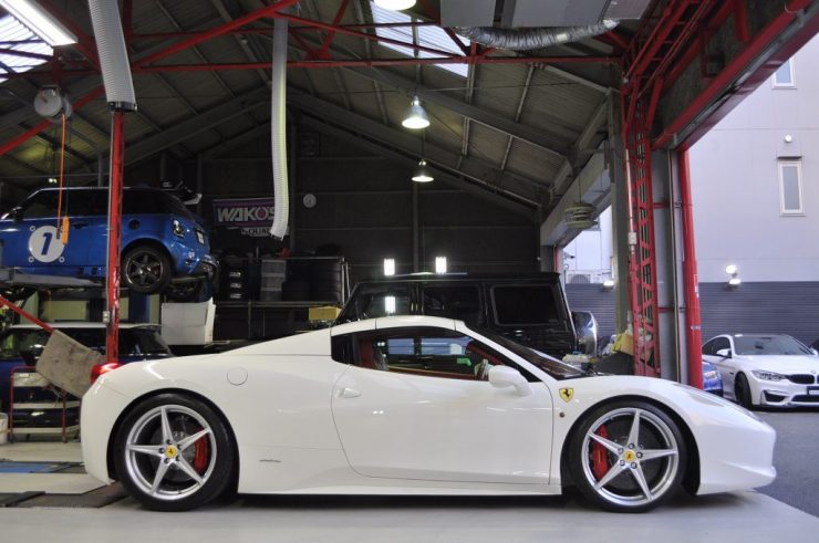 フェラーリ 458 ローダウン　ダウンサス　カスタム