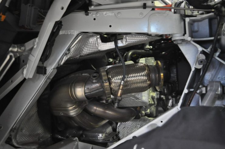 フェラーリ 458 マフラー交換　エキマニ　カスタム