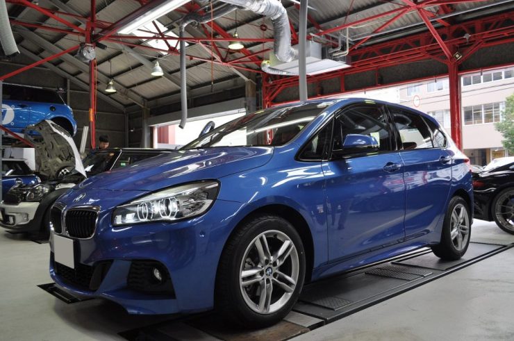 BMW F45 218i アクティブツアラー ローダウン H&Rダウンサス