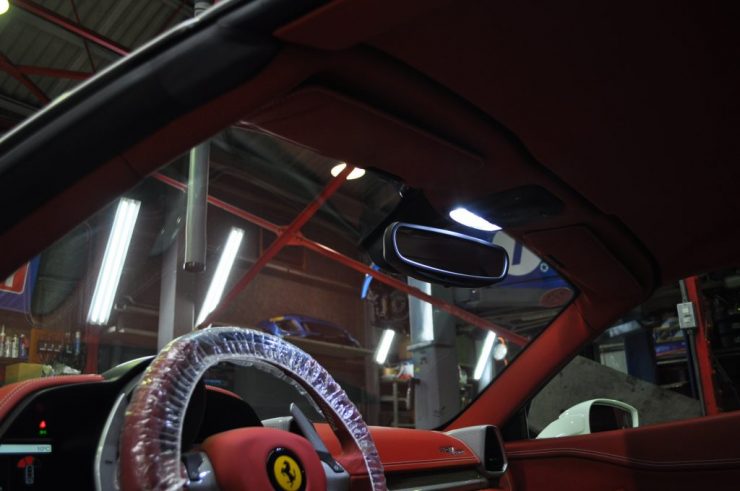 フェラーリ 458 LED キセノン　デイライト　カスタム