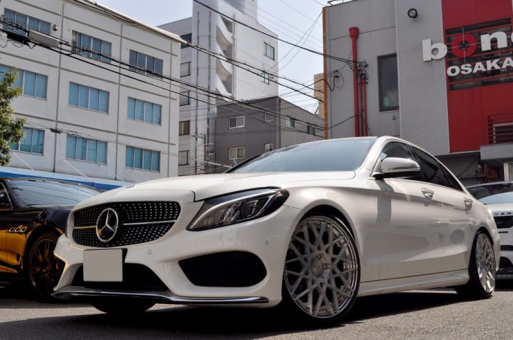 W205 カスタム　BCforged ホイール交換 リアディフューザー交換　テールライト　スモークペイント　