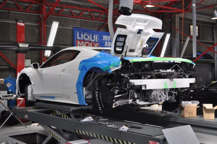 フェラーリ 458 マフラー交換　エキマニ　カスタム