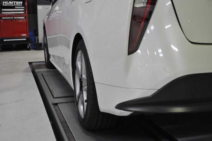 50系プリウス　ビルシュタイン　車高調　ローダウン　スペーサー　カスタム