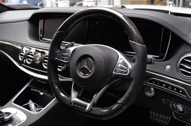 W222 S63 リアモニター　後期テール　カーボンステアリング　カスタム