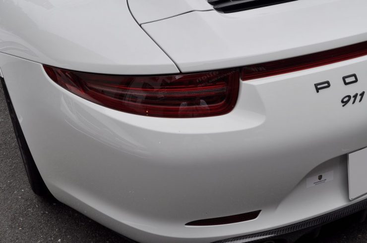 ポルシェ 991 GTS アクラポビッチ マフラー交換 カスタム
