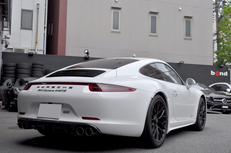 ポルシェ 991 GTS アクラポビッチ マフラー交換 カスタム