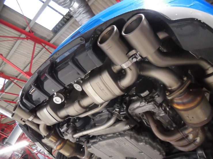 ポルシェ 991 GTS アクラポビッチ マフラー交換 カスタム