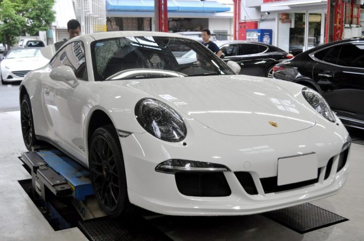 ポルシェ 991 GTS アクラポビッチ マフラー交換 カスタム