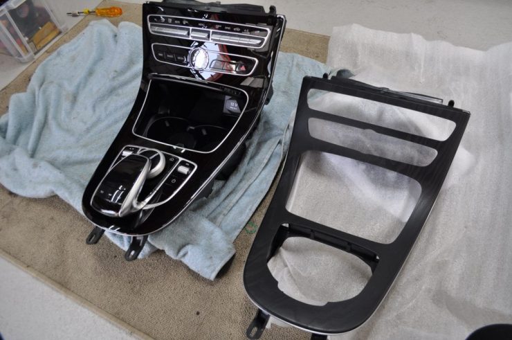 W213 センターコンソール　時計
