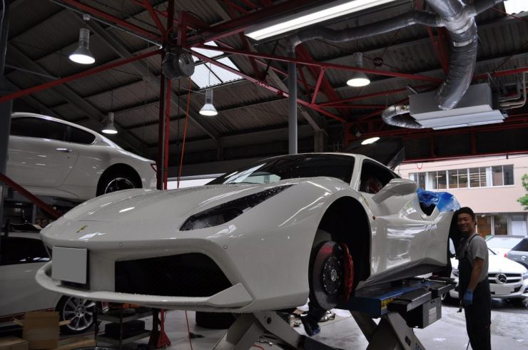 フェラーリ488GTB ブリリアントマフラー交換　カスタム
