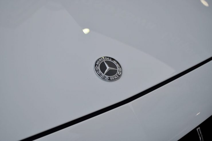 W205 C350e ホイール交換　キャリパーペイント