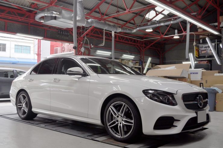 W213　アイバッハ　ダウンサス