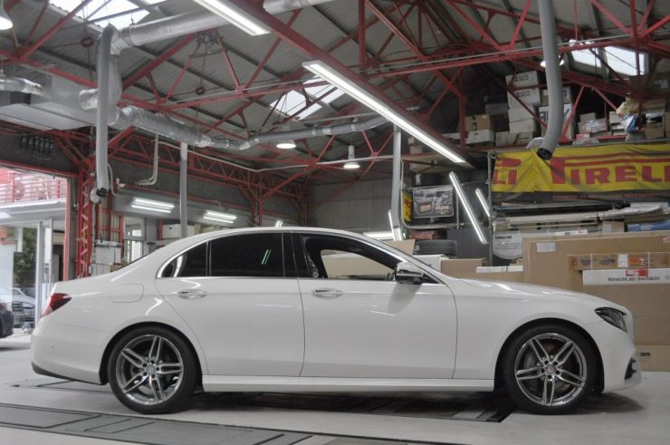 W213　アイバッハ　ダウンサス