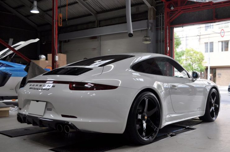 ポルシェ 991 GTS センターロック ホイール交換 カスタム