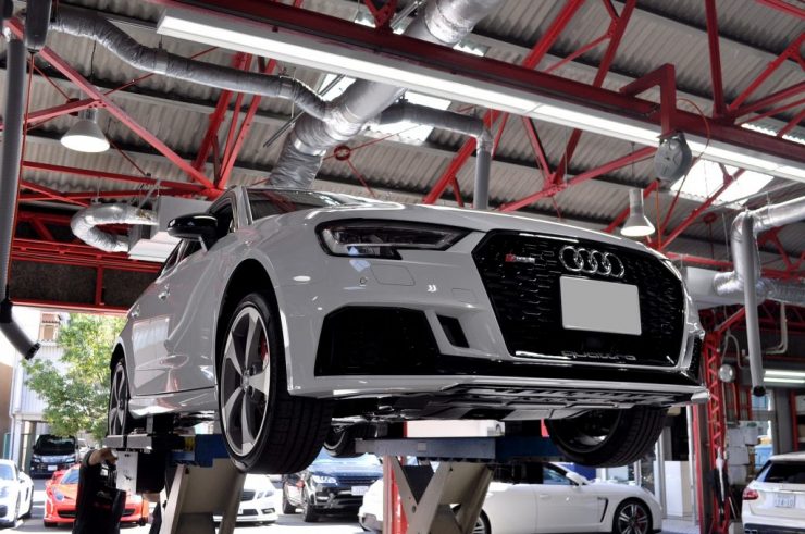 アウディ RS3 AWE スイッチパスリモート