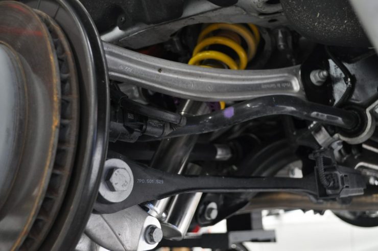ポルシェ カイエン ハイブリッド KW 車高調