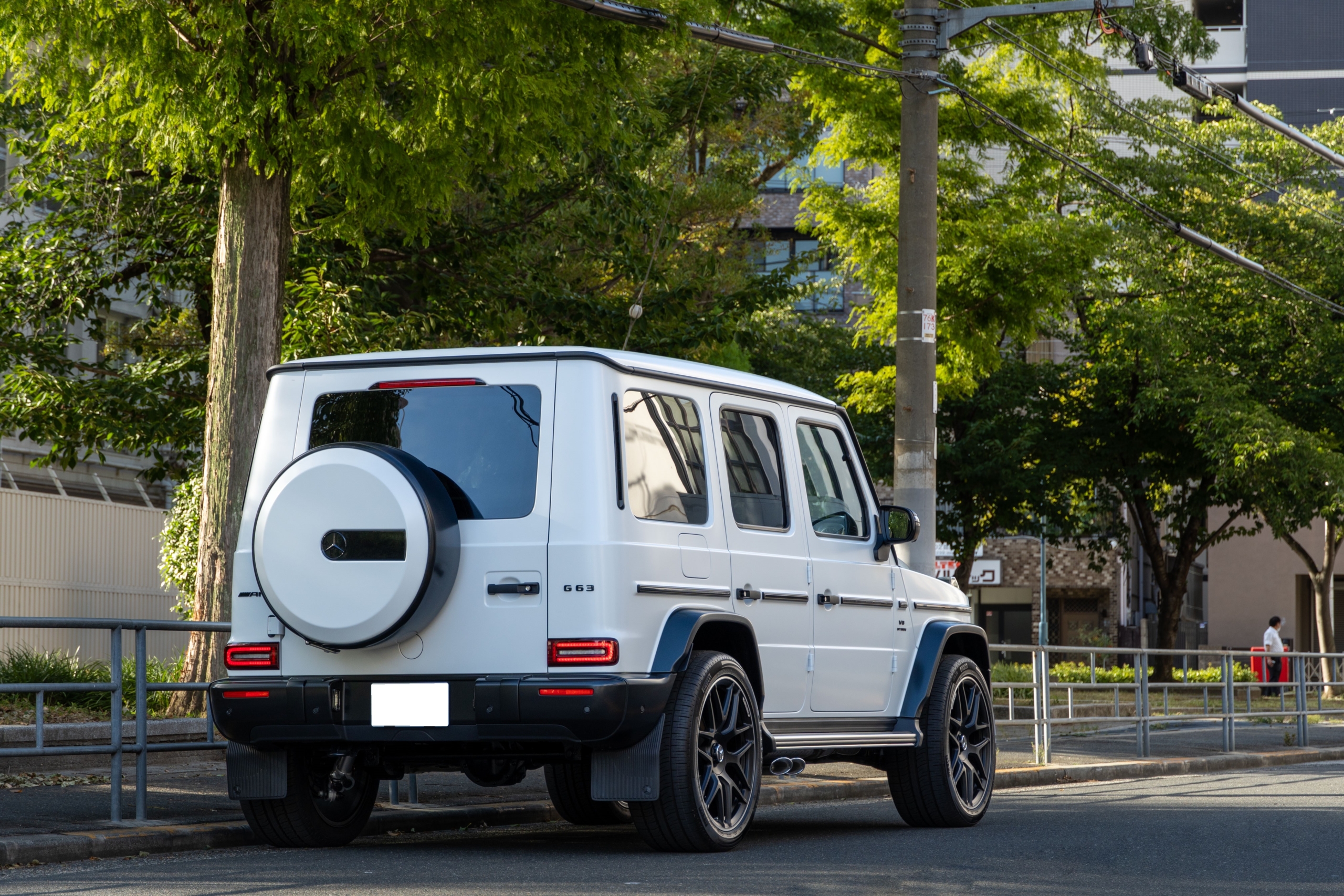 W463A G63 AMG エディションマグノホワイト フルプロテクション コーティング 低ダストブレーキパッド スペーサー ボンド大阪 カスタム