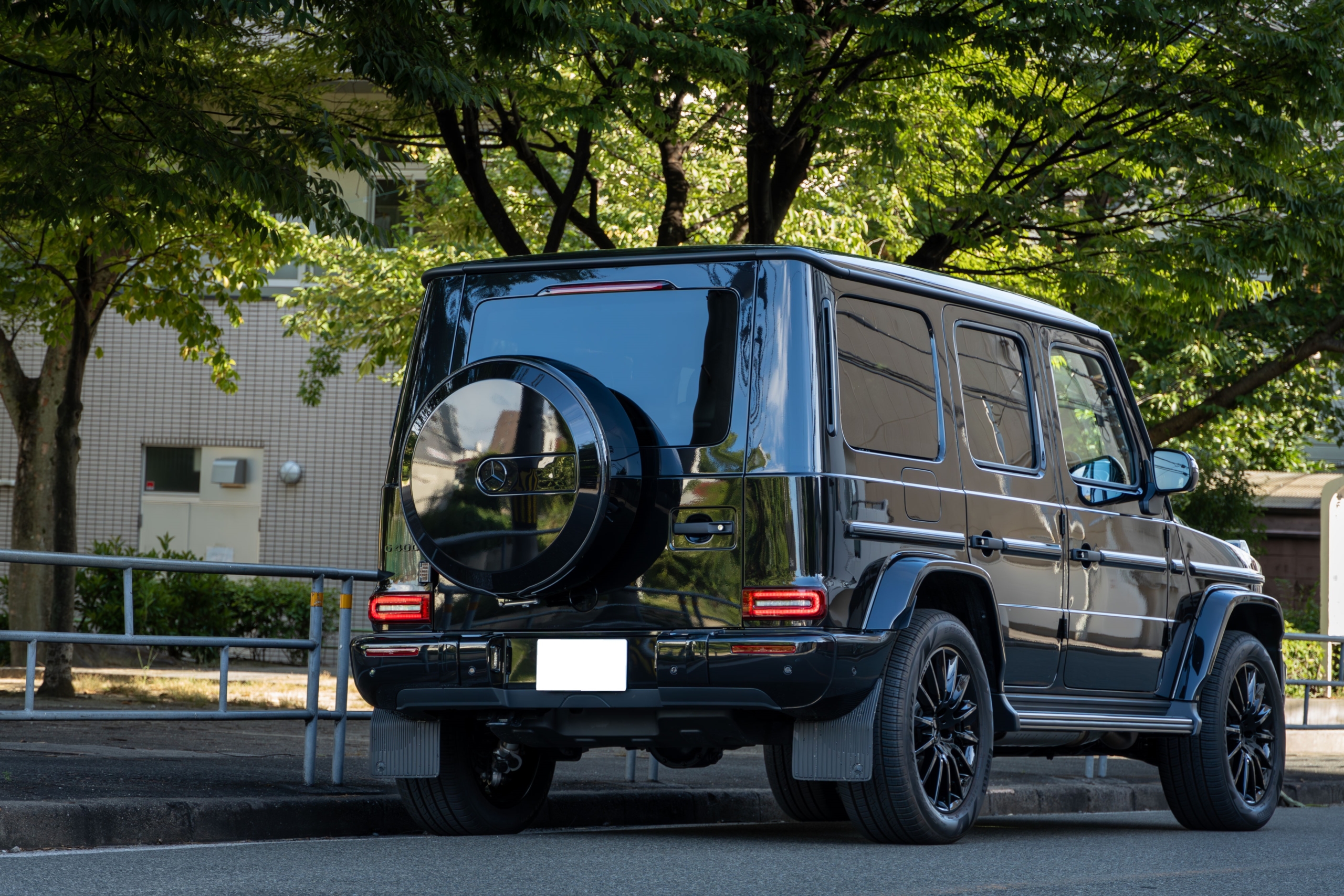 W463A G400d BRABUSスポイラー ブラックアウト ナイトPKG