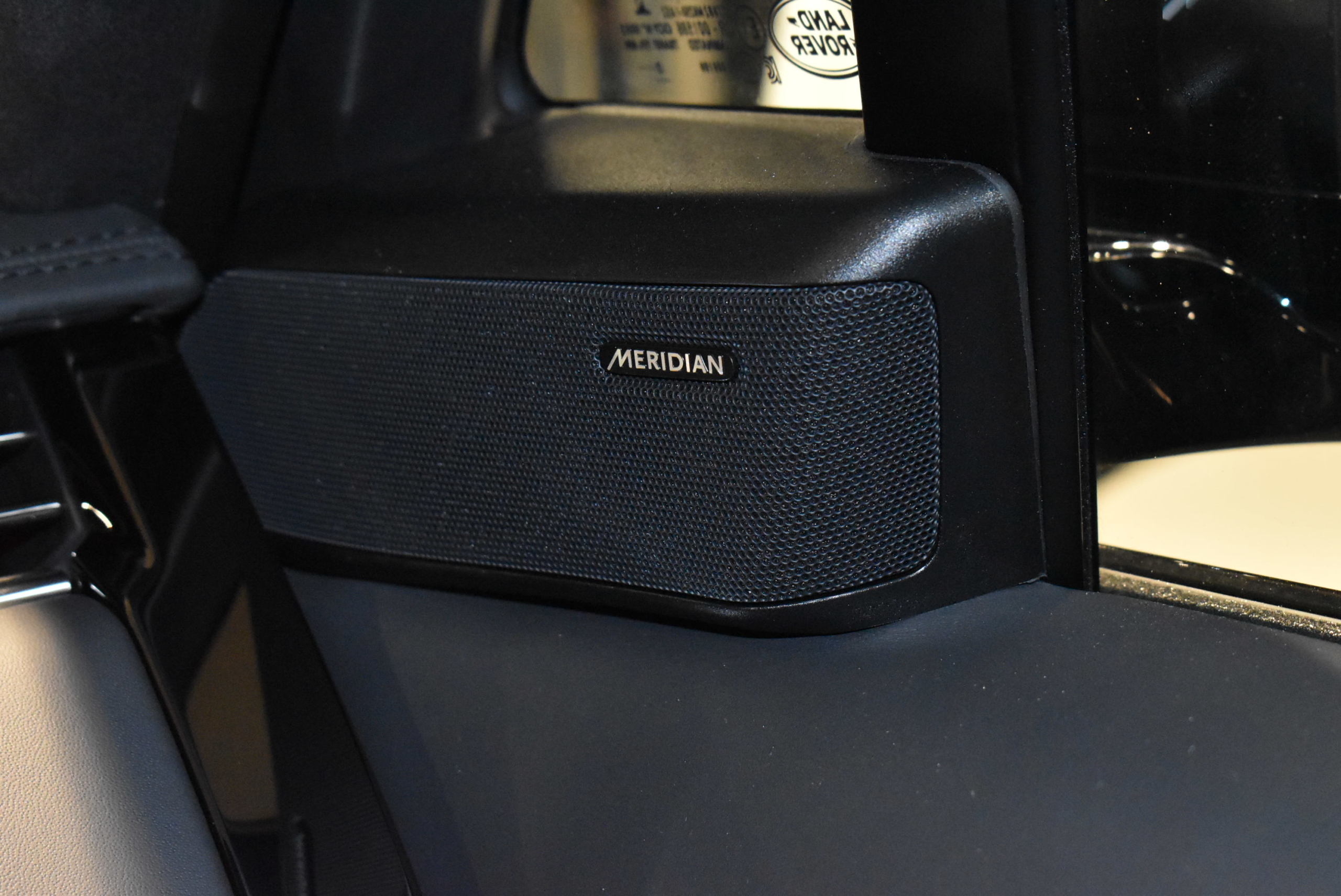 レンジローバースポーツ ローンチエディション サントリーニブラック MERIDIANサウンドシステム