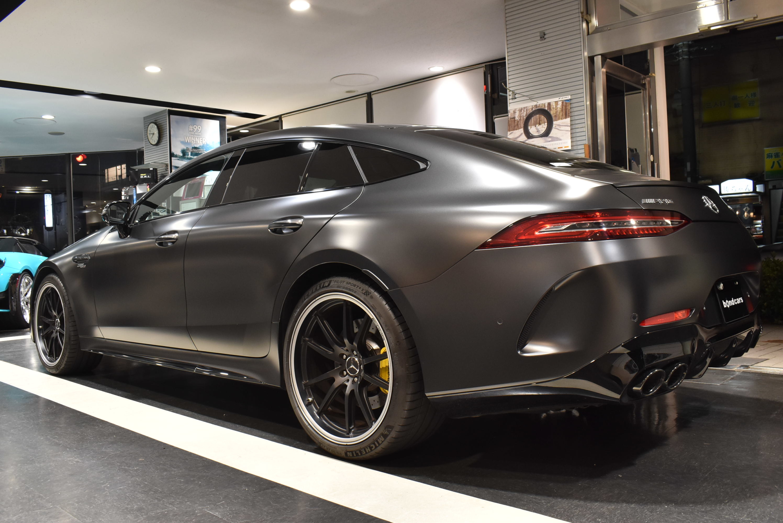 メルセデスAMG GT53 4M+ 4Dクーペ グラファイトグレーマグノ 右ハンドル AMGダイナミックプラスパッケージ パノラマルーフ