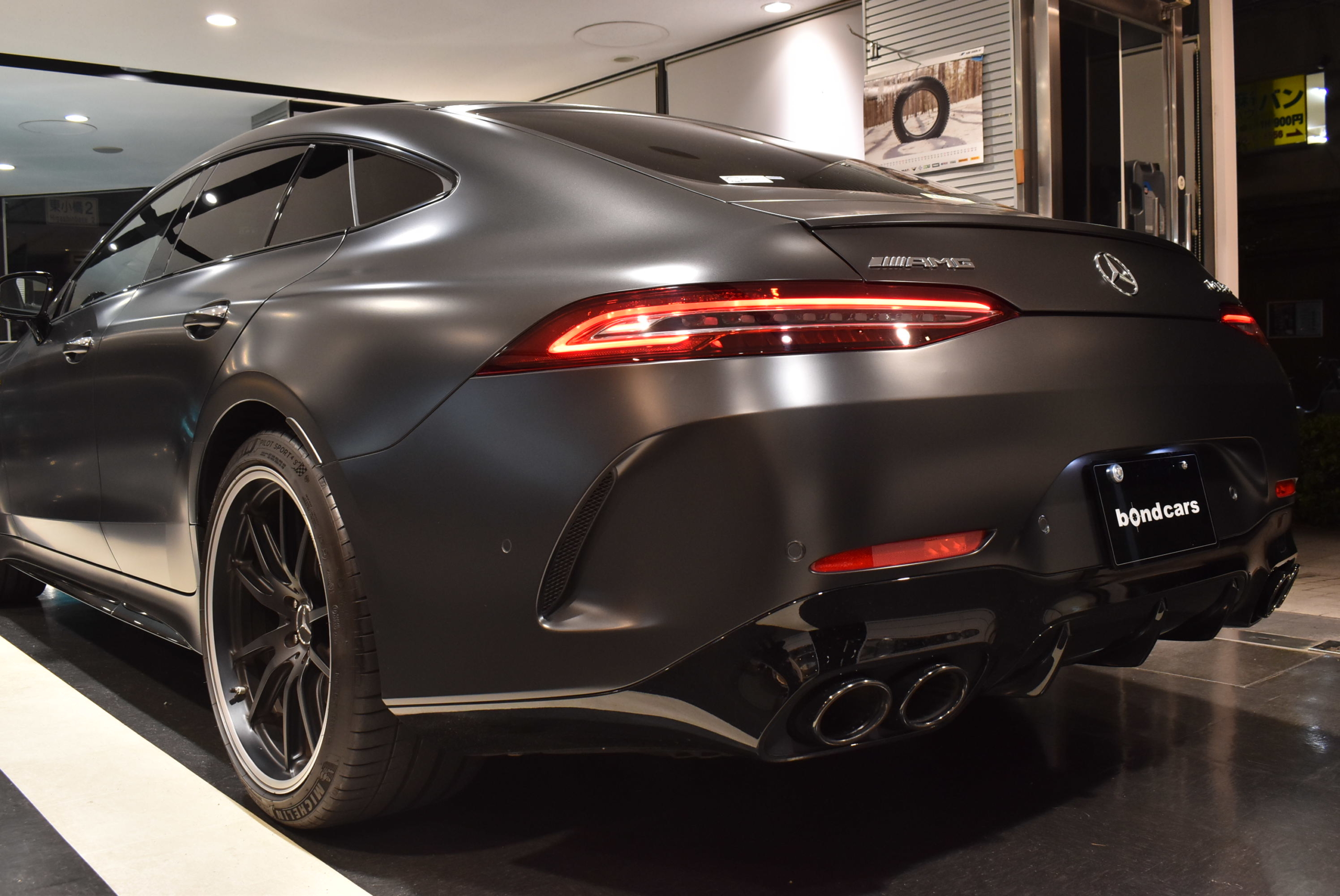 メルセデスAMG GT53 4M+ 4Dクーペ グラファイトグレーマグノ 右ハンドル AMGダイナミックプラスパッケージ パノラマルーフ