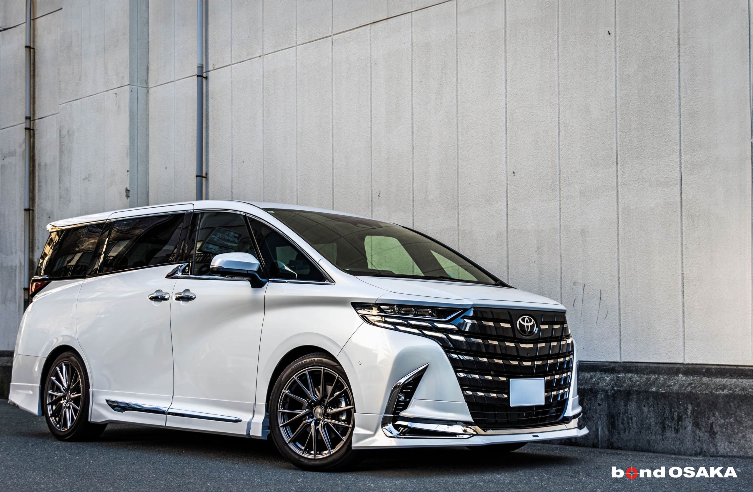 40系 新型アルファード ホイール交換 ローダウン