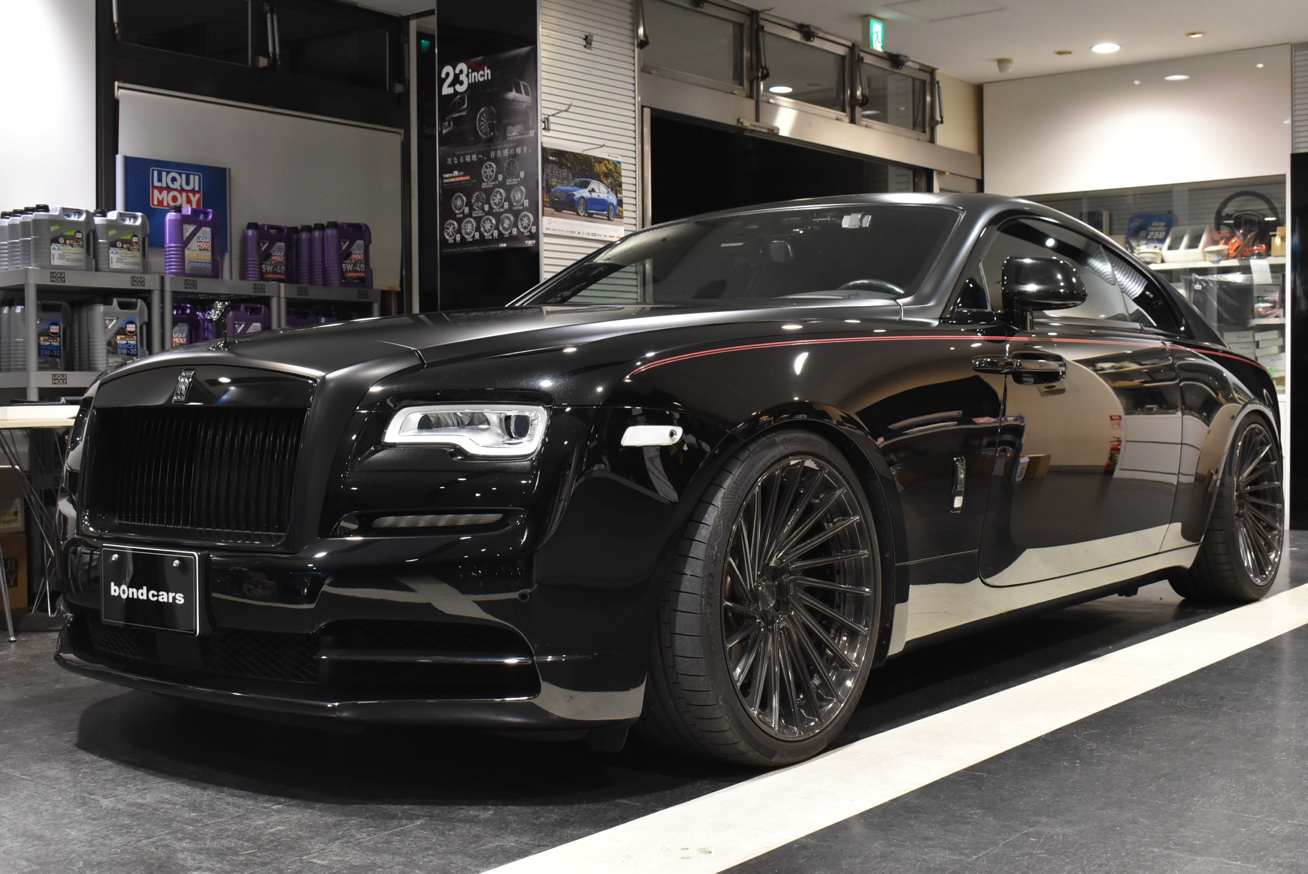 ロールスロイス レイスⅡ 1221Wheels 22インチアルミ ローダウン 各部ブラックアウト スターライトヘッドライナー ブラックバッジエンブレム