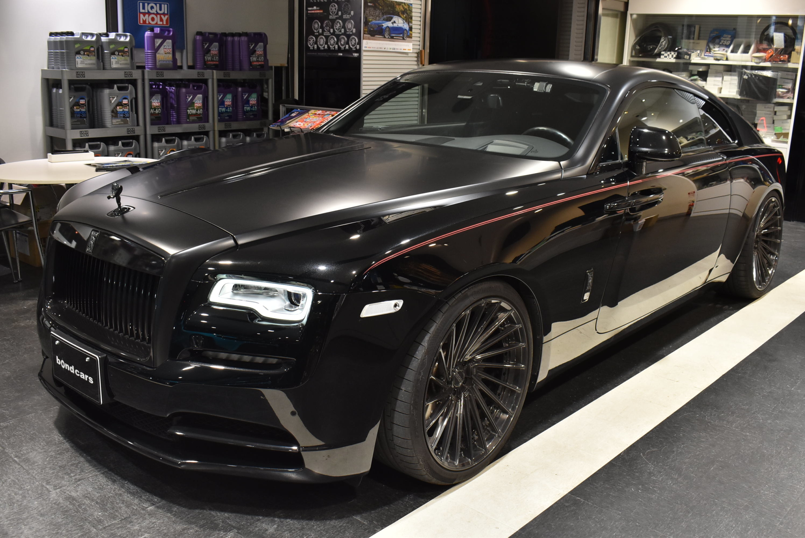 ロールスロイス レイスⅡ 1221Wheels 22インチアルミ ローダウン 各部ブラックアウト スターライトヘッドライナー ブラックバッジエンブレム