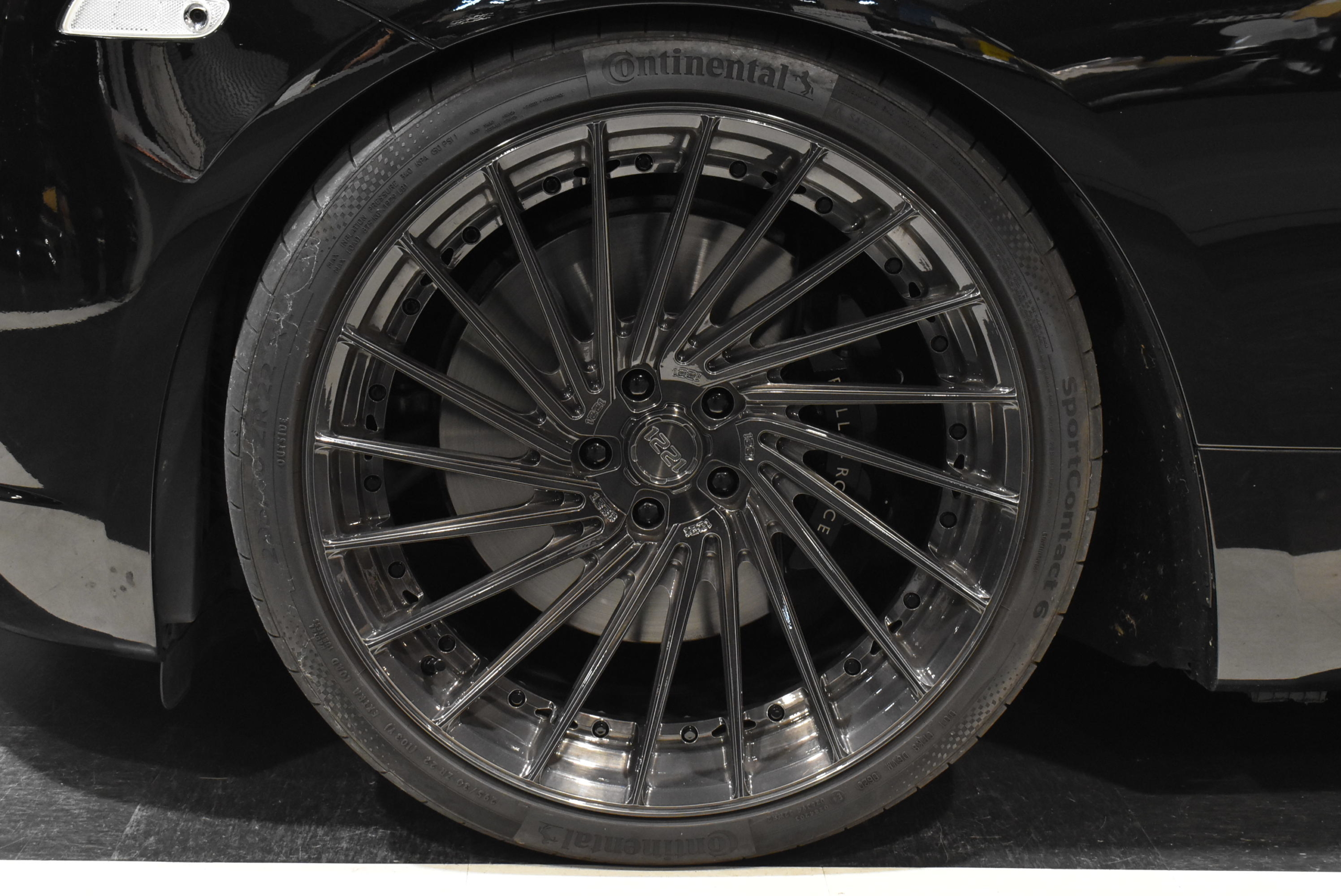 ロールスロイス レイスⅡ 1221Wheels 22インチアルミ ローダウン 各部ブラックアウト スターライトヘッドライナー ブラックバッジエンブレム