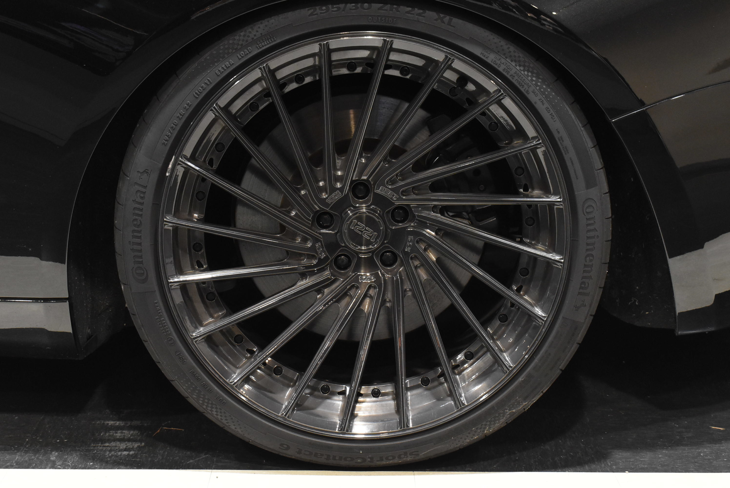 ロールスロイス レイスⅡ 1221Wheels 22インチアルミ ローダウン 各部ブラックアウト スターライトヘッドライナー ブラックバッジエンブレム
