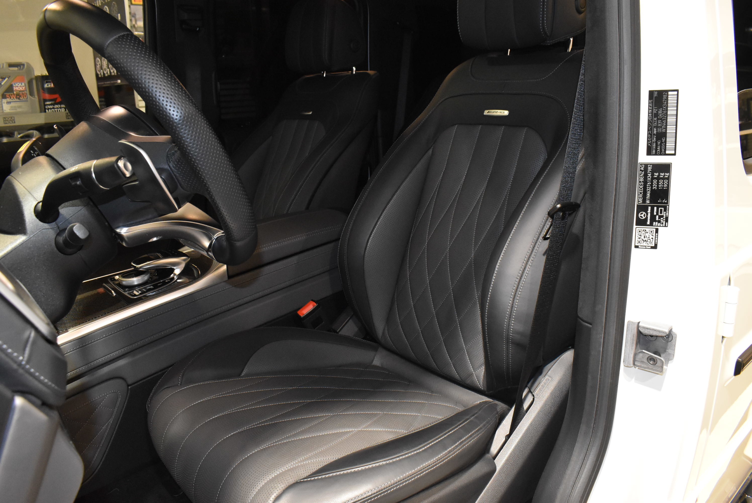 メルセデスAMG G63 ストロンガーザンタイムエディション BRABUSフロントリップ 各部ブラックアウト Hellaブラックヘッドライト ナイトパッケージ仕様 レーダー&ドラレコ