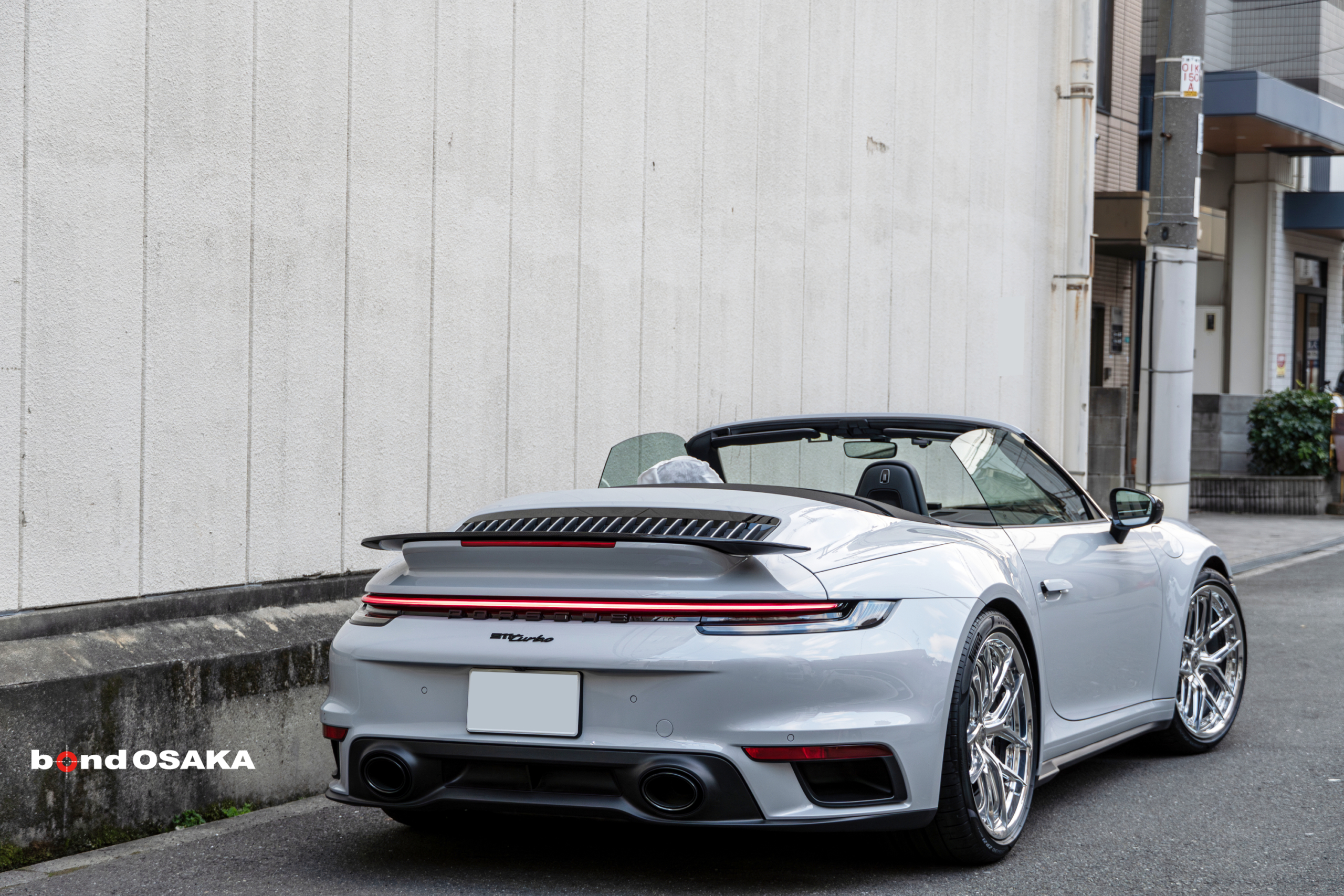ポルシェ 992ターボ HRE カーボン カスタム