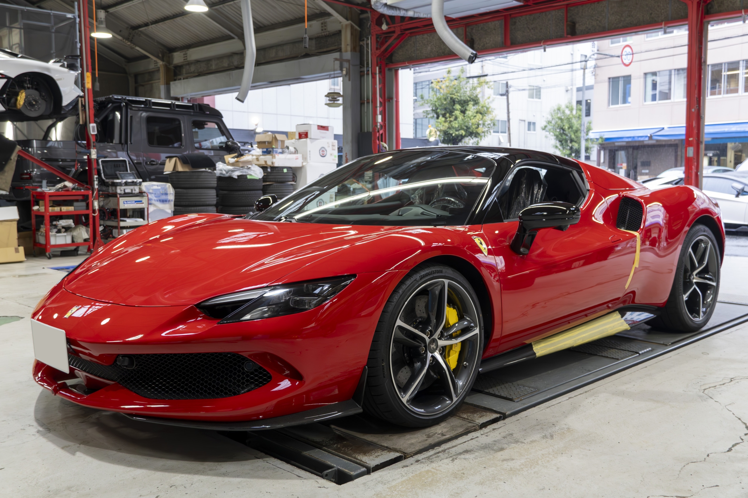 Ferrari 296 GTS×NOVITEC 車高ダウン ボンド大阪