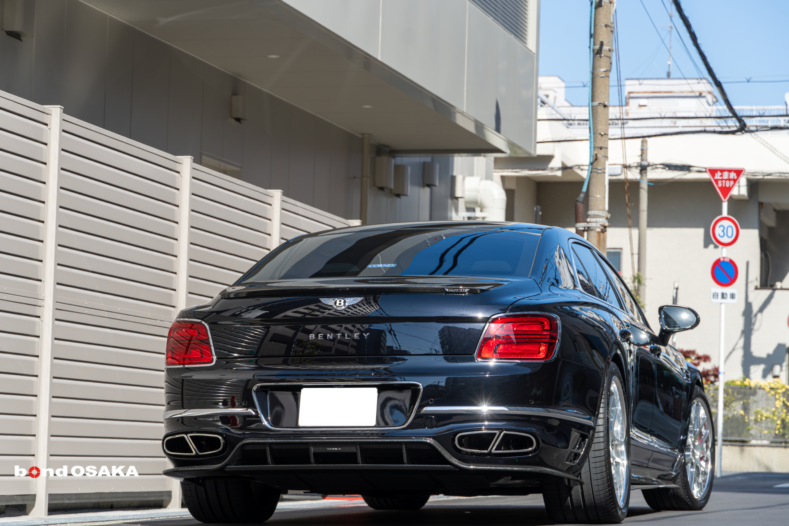 ベントレー フライングスパー MANSORY Hyperforged カスタム
