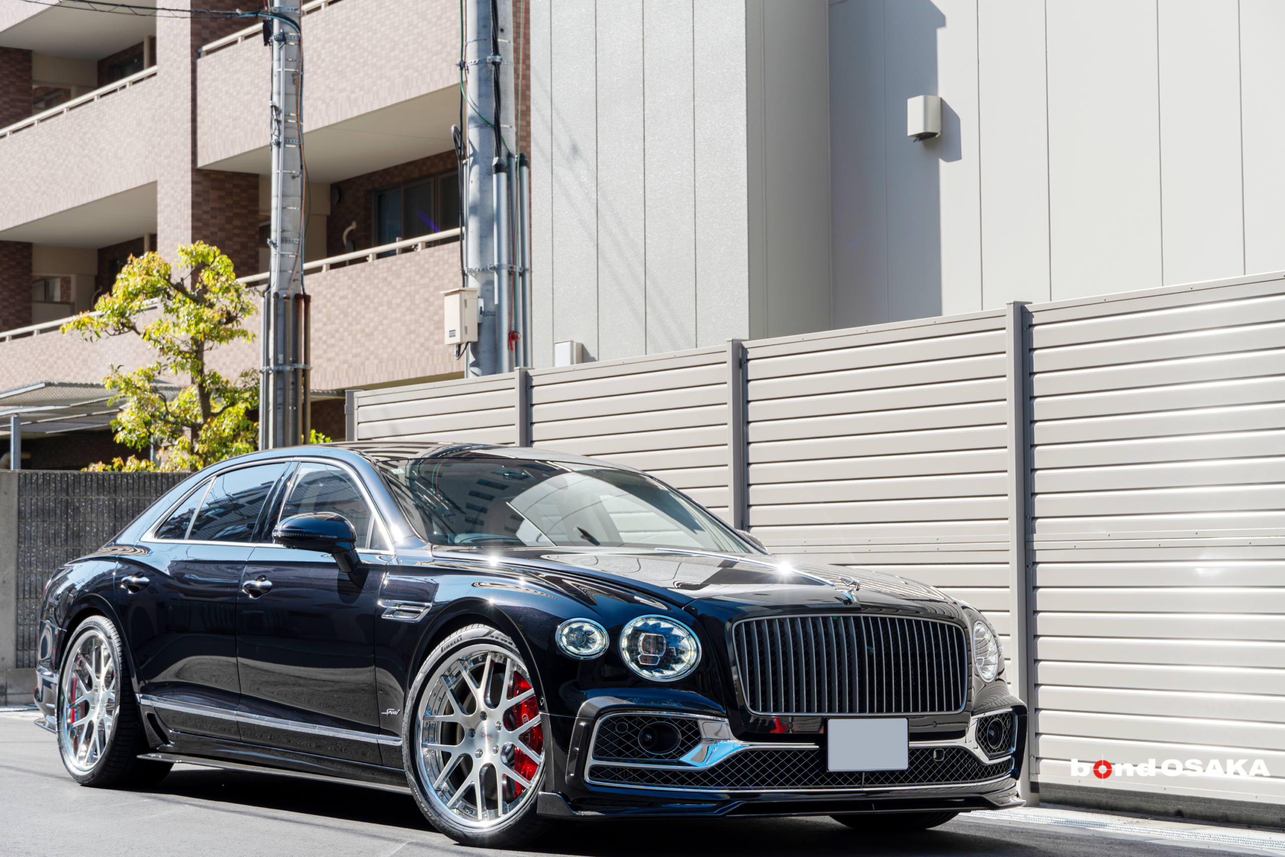 ベントレー フライングスパー MANSORY Hyperforged カスタム