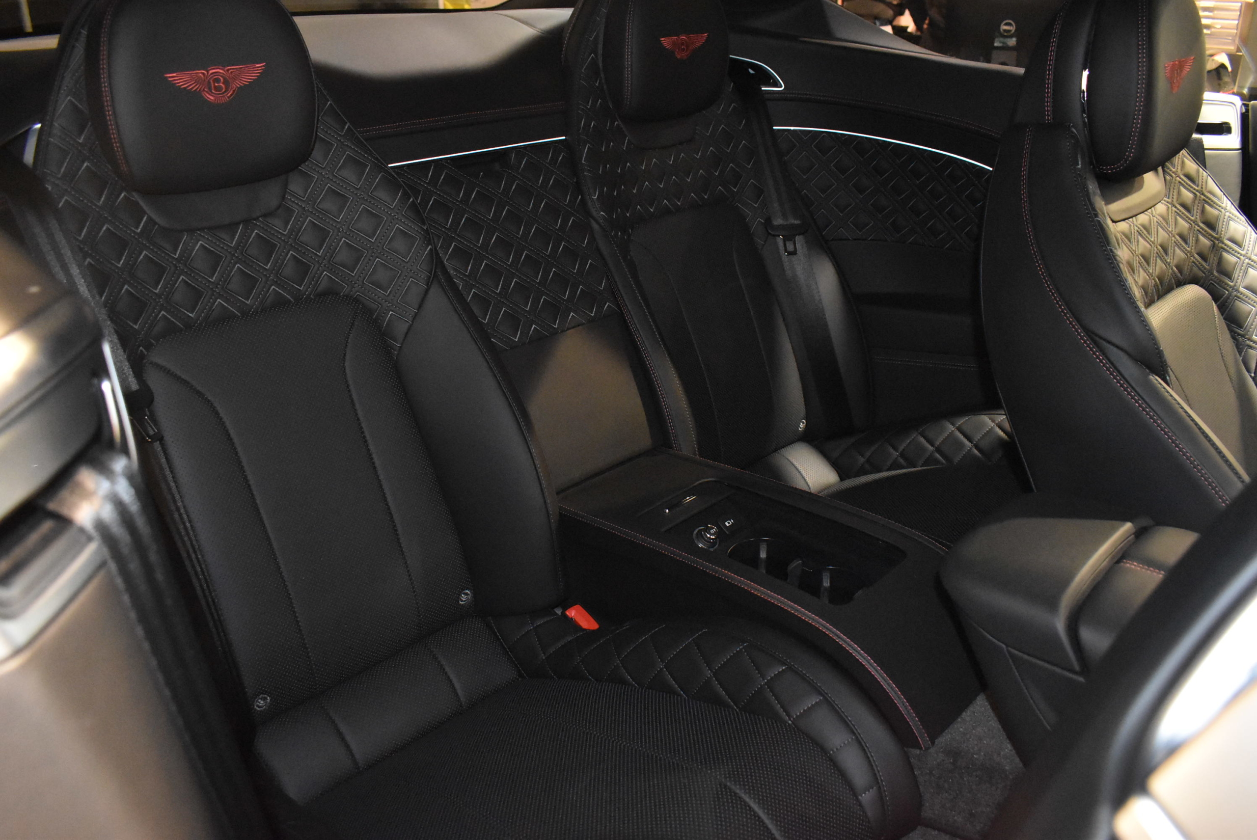ベントレー コンチネンタルGT W12 マリナードライビングスペック ツーリングスペック ムードライティングスペック ADV1アルミホイール ロワリングモジュール STARTECHエアロパーツ デジタルインナーミラー