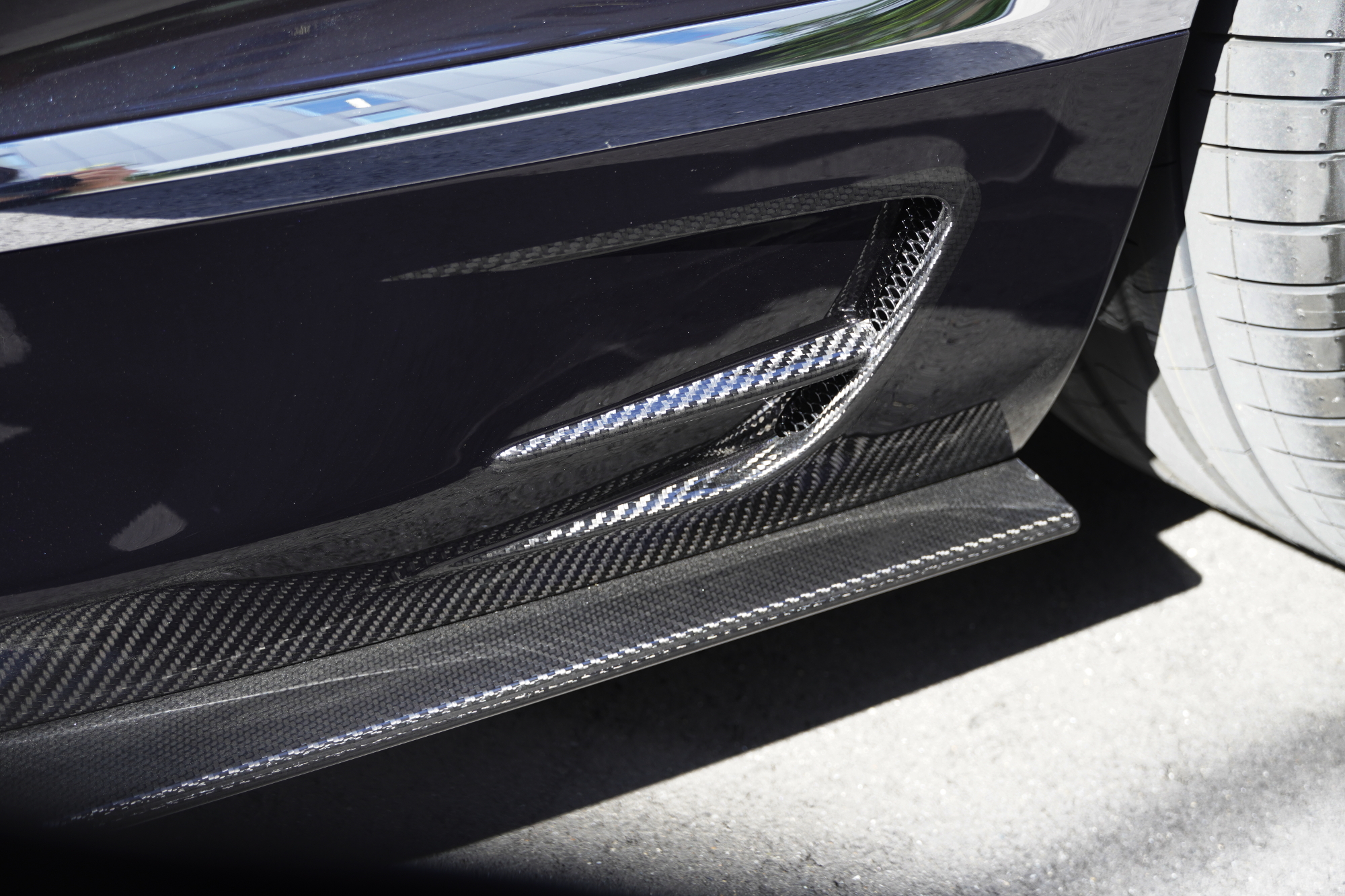 ベントレー フライングスパー MANSORY Hyperforged カスタム