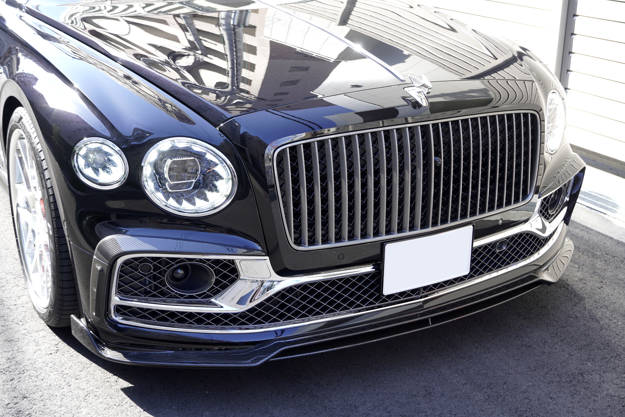 ベントレー フライングスパー MANSORY Hyperforged カスタム