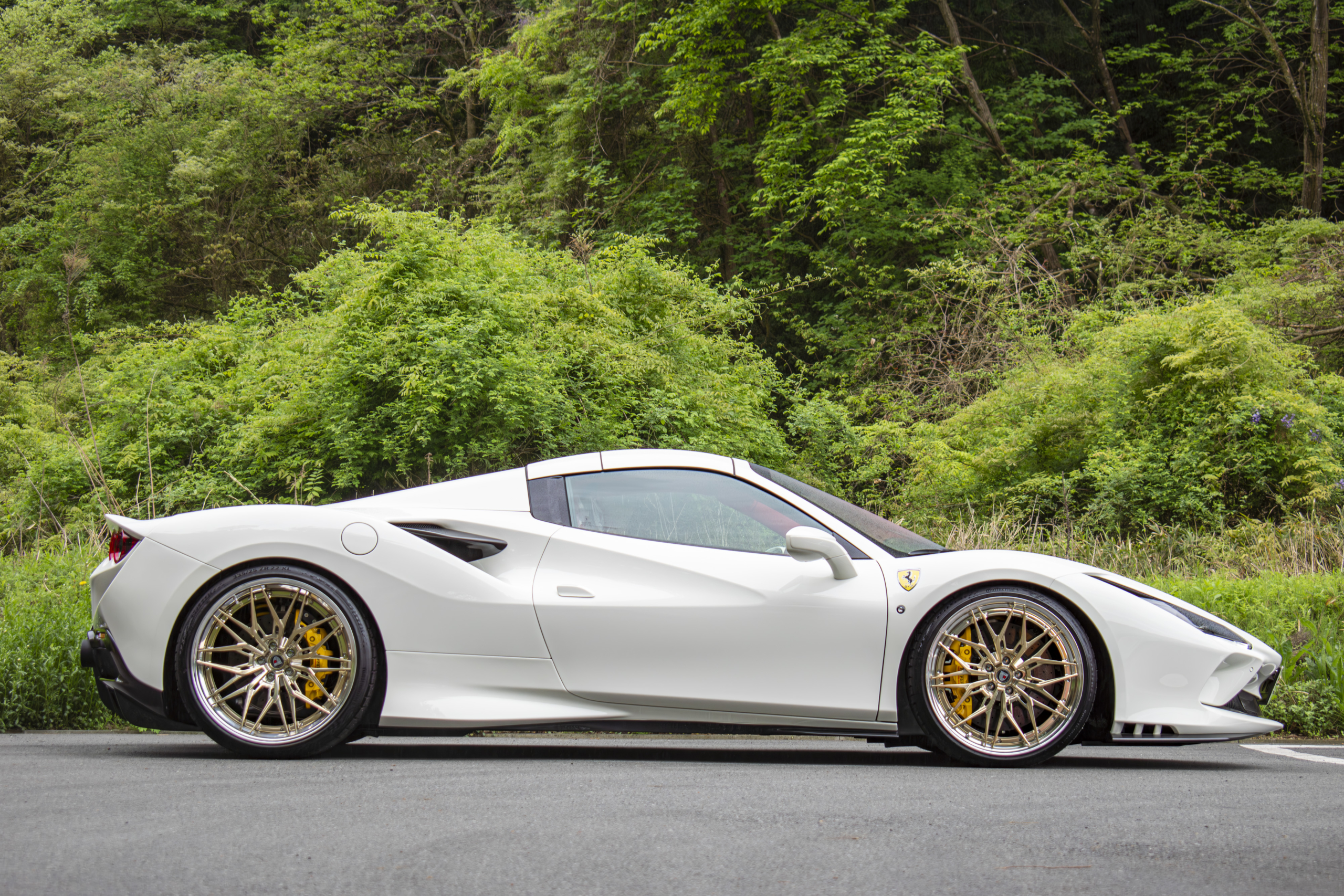 Ferrari F8 spider×ANRKY S3-X1 wheels・NOVITEC ボンド大阪