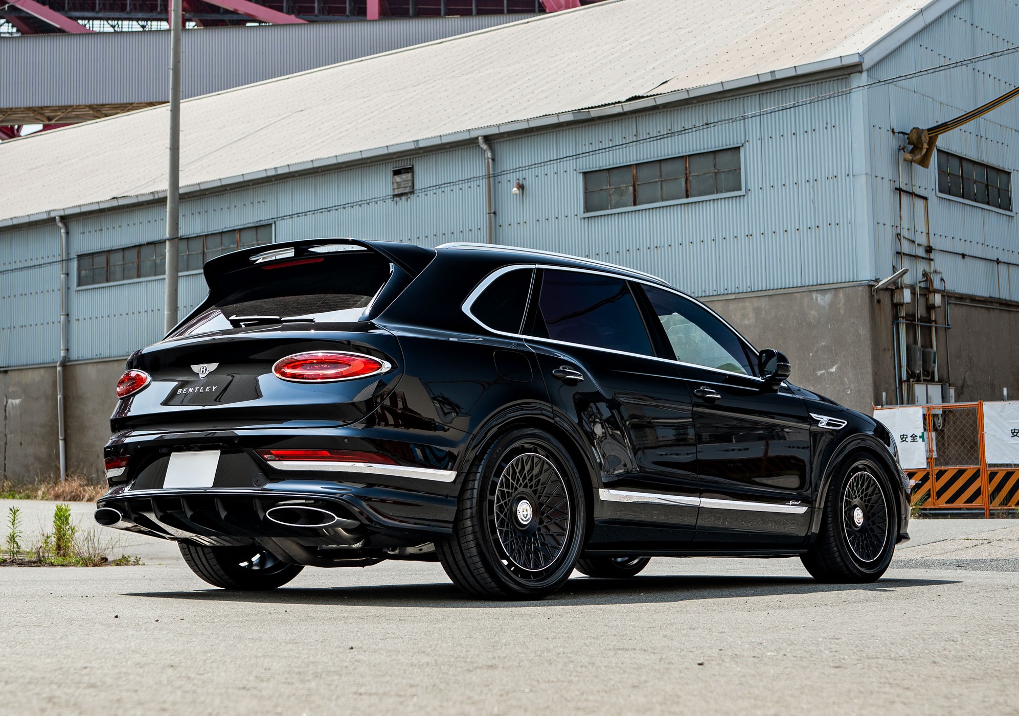 Bentley Bentayga SPEED×HRE L501 24inch ボンド大阪