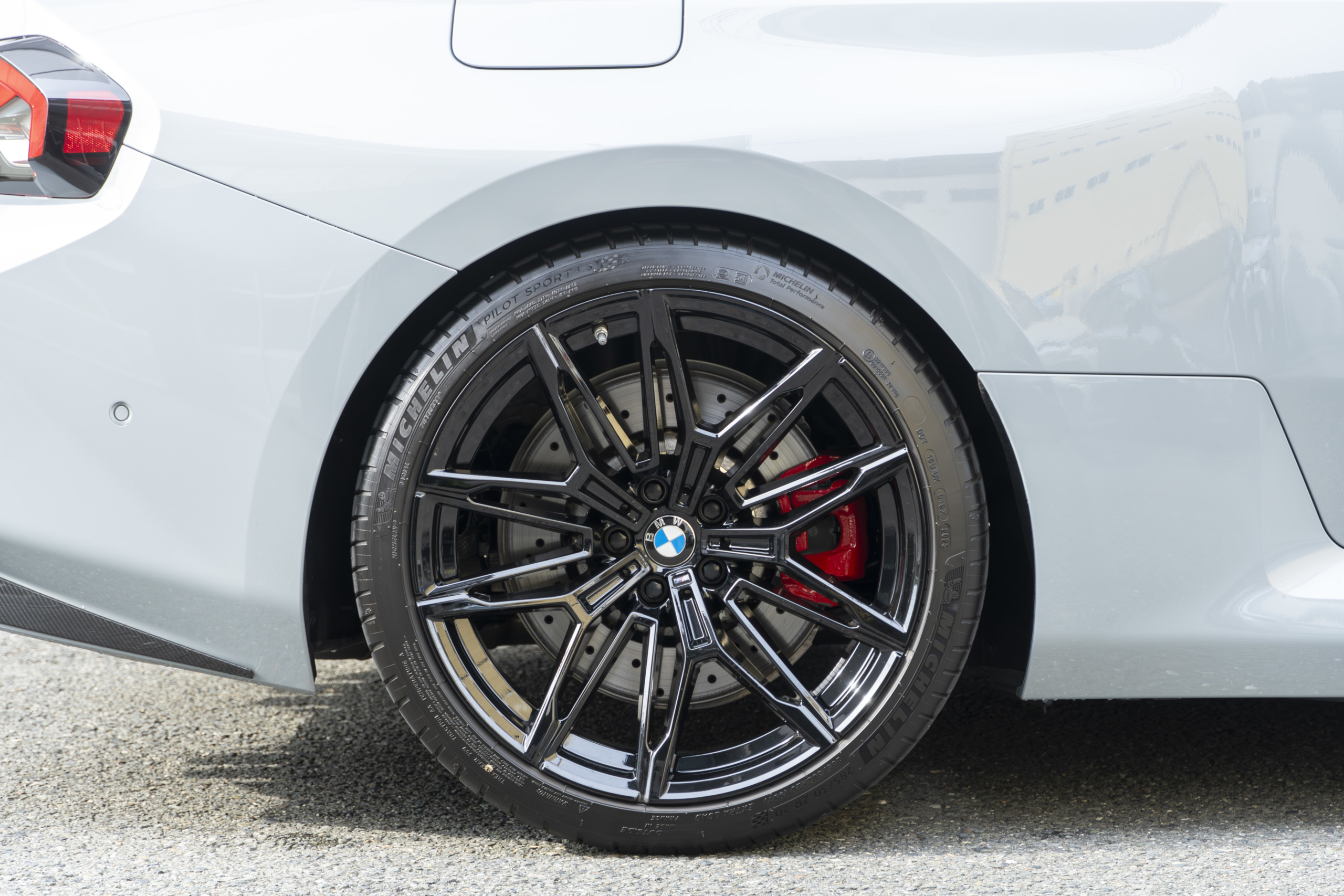 BMW G87 M2 KW HAS Kit ボンド大阪