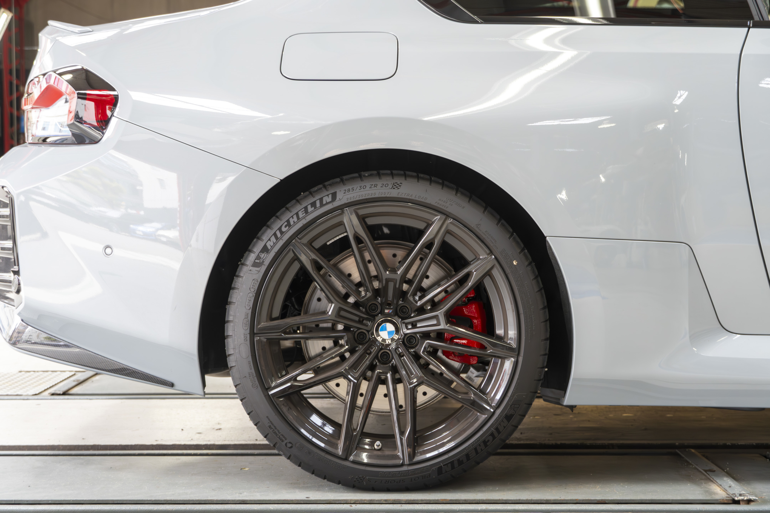 BMW G87 M2 KW HAS Kit ボンド大阪