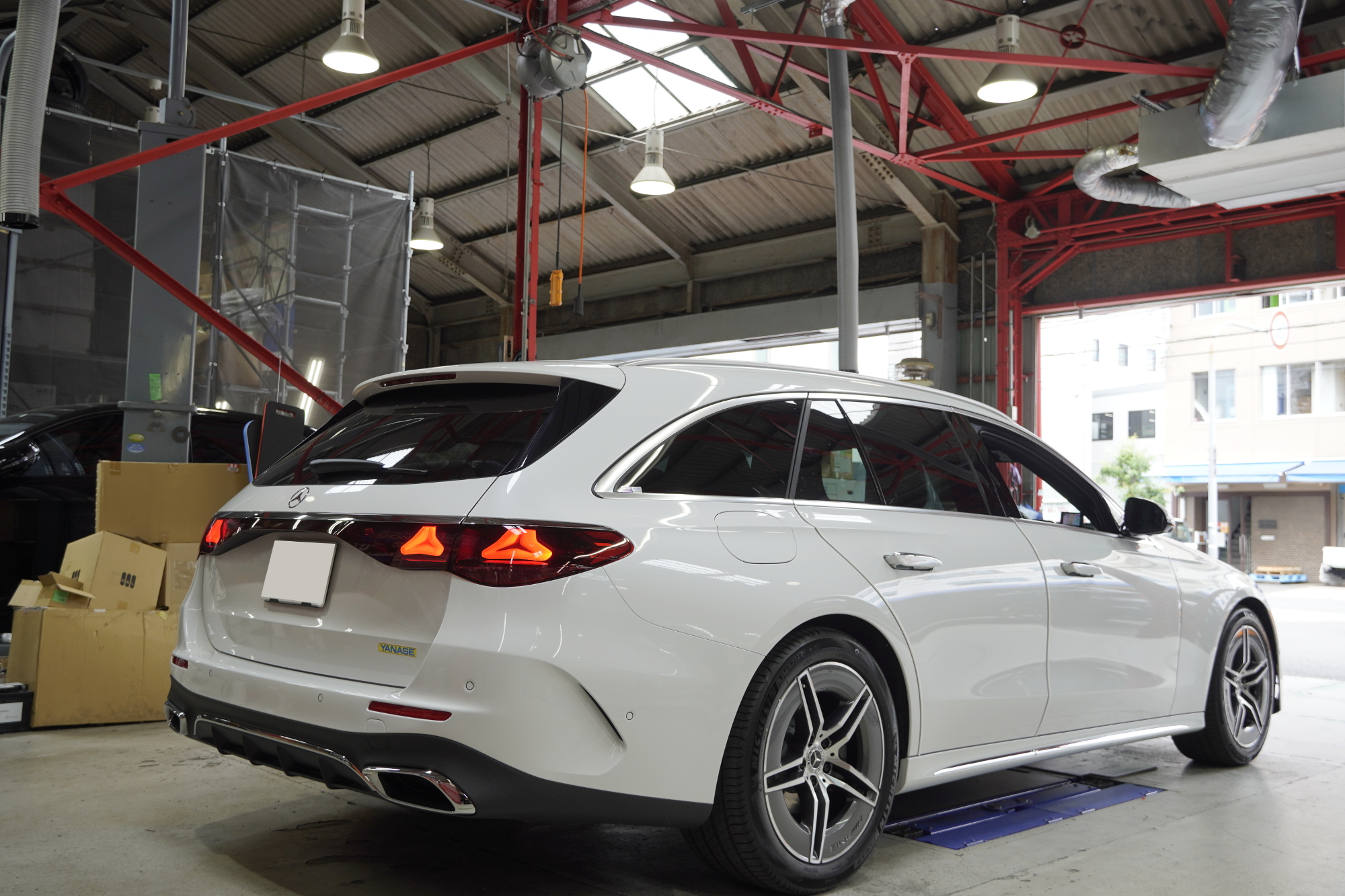 W214 新型Eクラス　低ダストパッド　パナメリカーナグリル