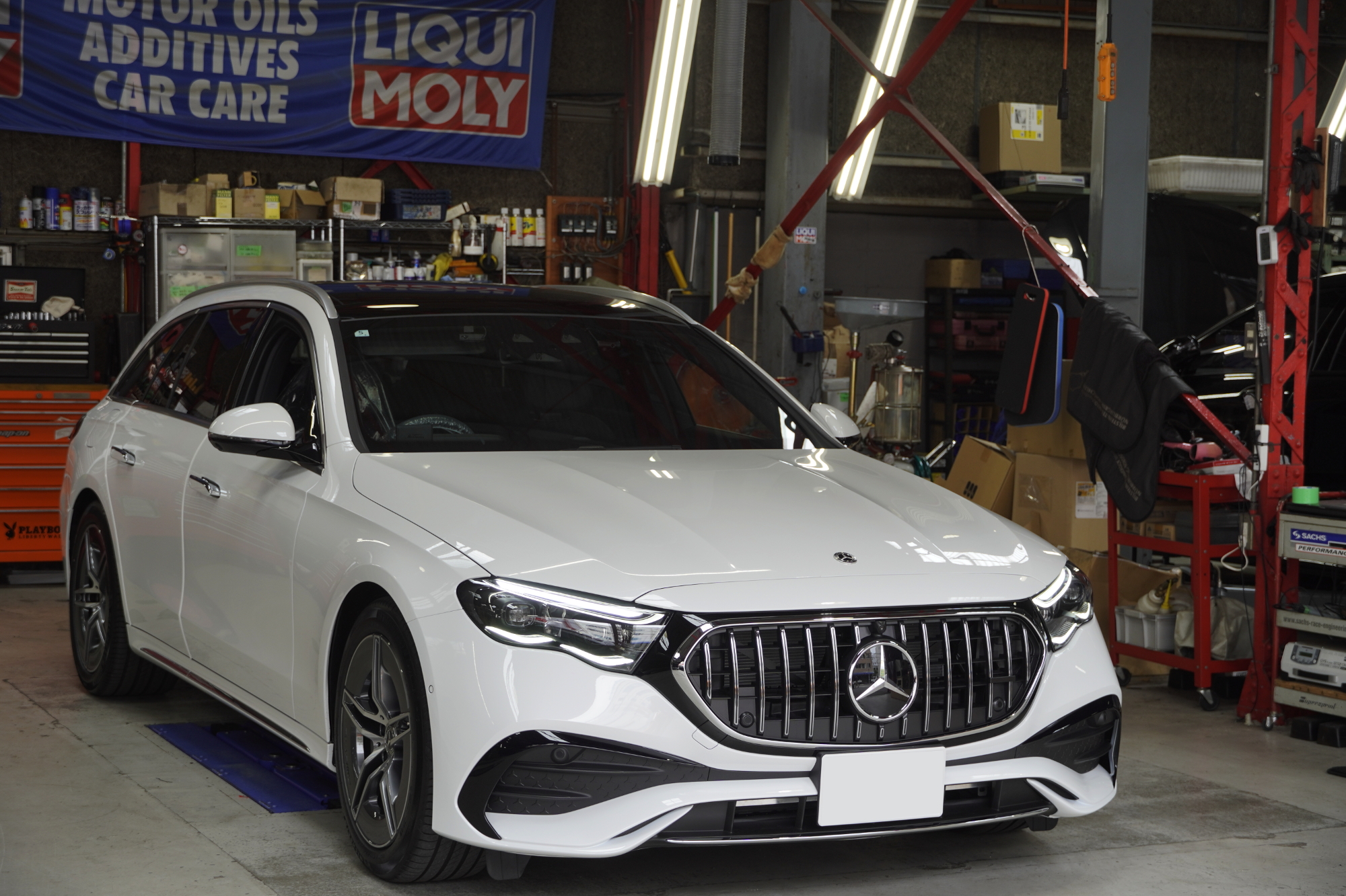 W214 新型Eクラス　低ダストパッド　パナメリカーナグリル