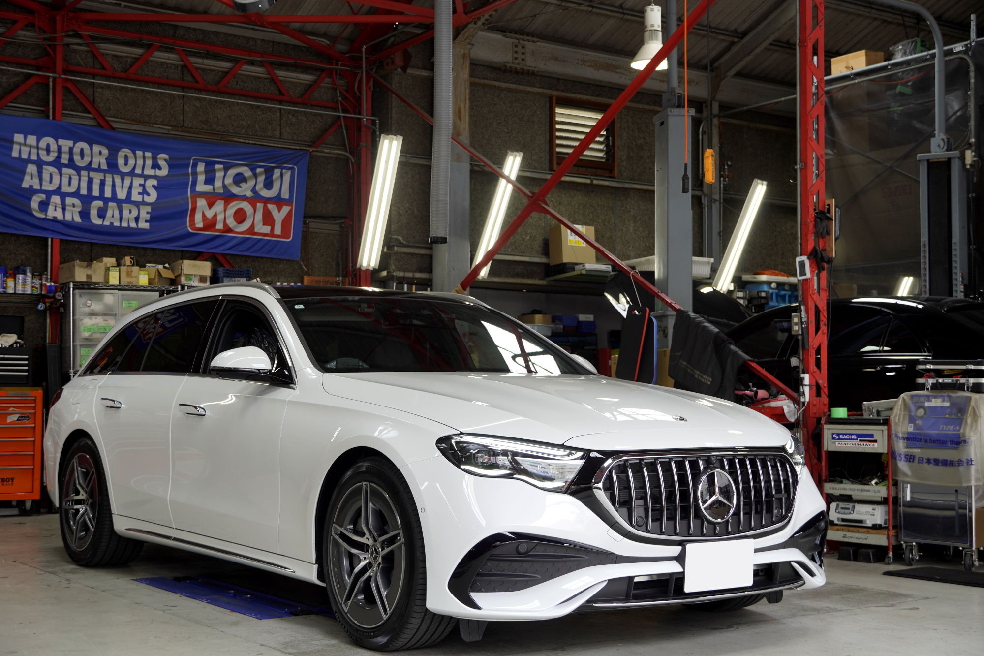 W214 新型Eクラス　低ダストパッド　パナメリカーナグリル