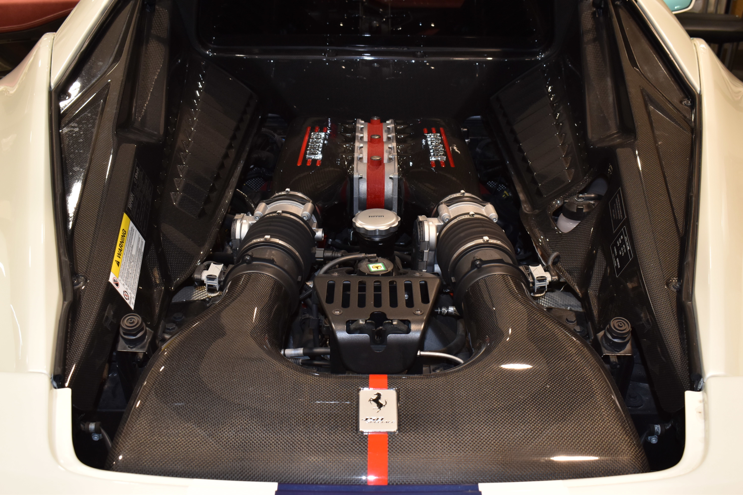 フェラーリ 458スペチアーレ ビアンコイタリア フロントリフター カーボンLEDステアリング・センターブリッジ・ドアシルガード他 フルプロテクションフィルム レーダー