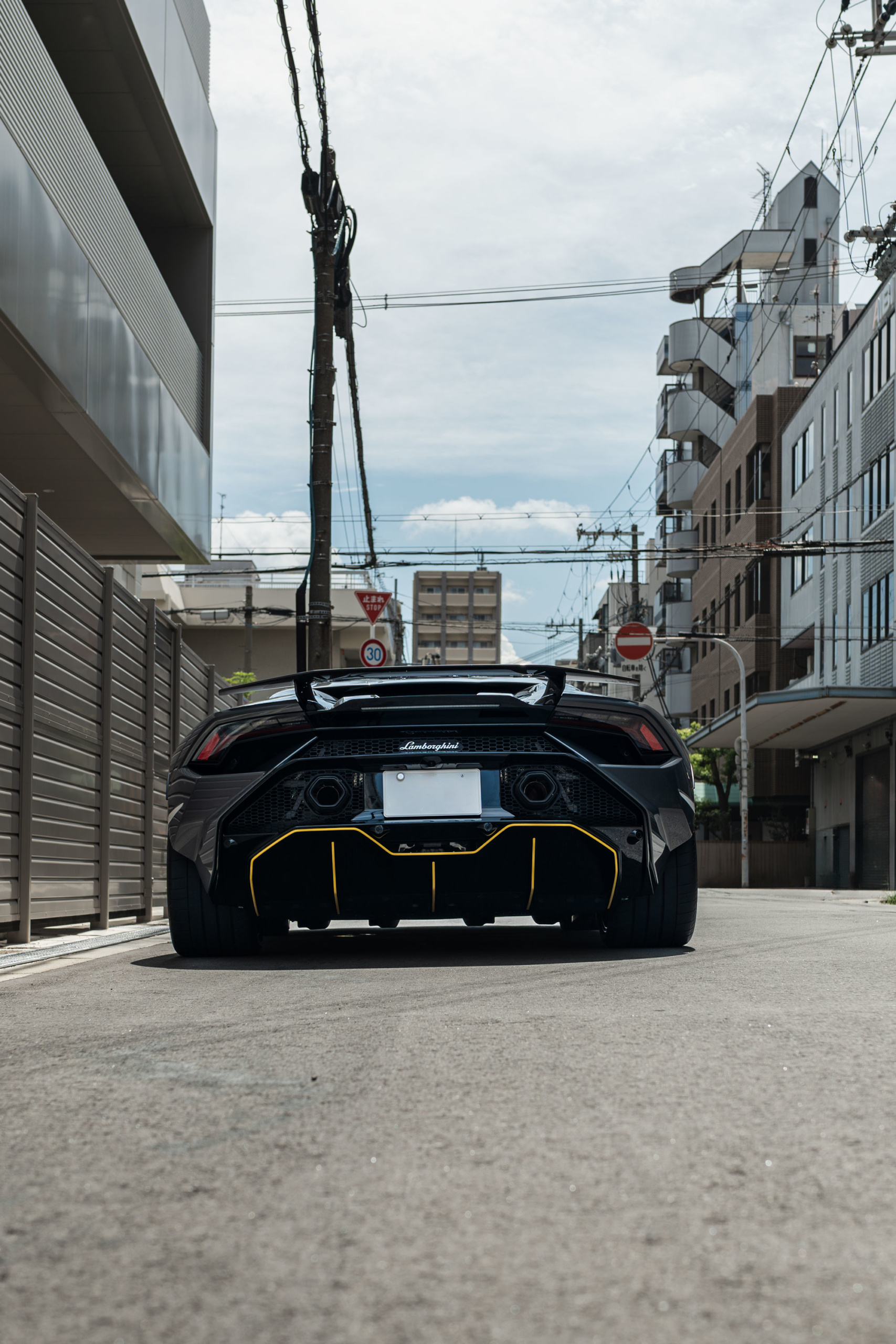 ランボルギーニ　ウラカン　テクニカ　マフラーバルブ　プロテクションフィルム施工　カスタム