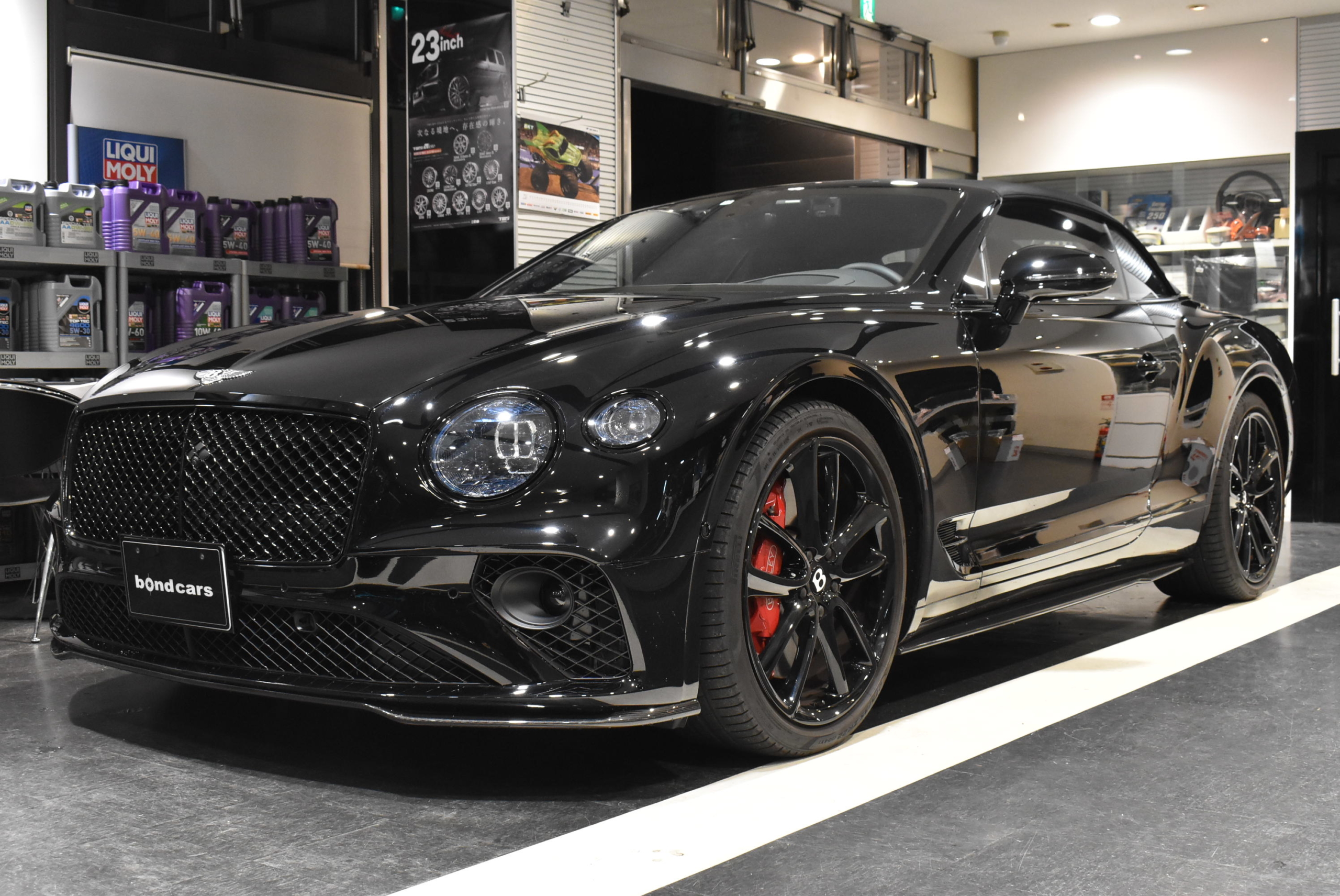 ベントレー　コンチネンタルGTコンバーチブル　V8　ブラック　マリナードライビングスペック　スタイリングスペック　ツーリングスペック　ブラックラインスペック　ロワリング＆スペーサー