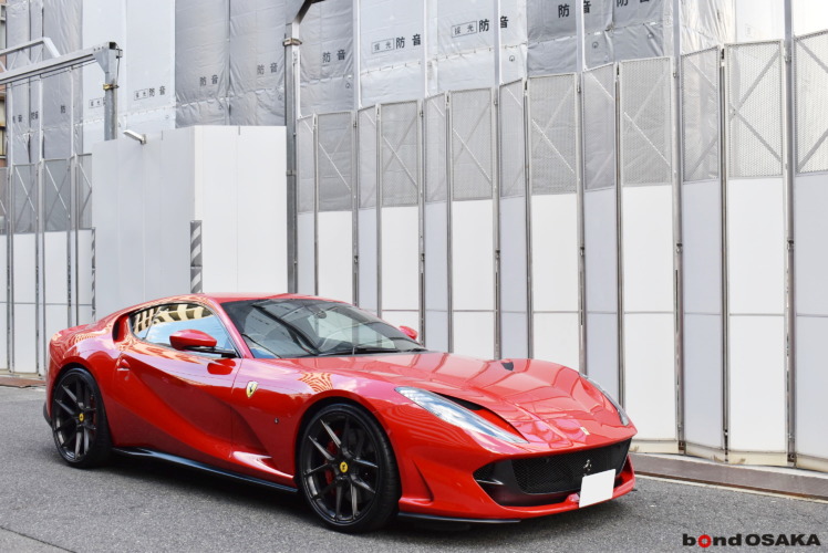 フェラーリ　812 BCforged　中古　特価