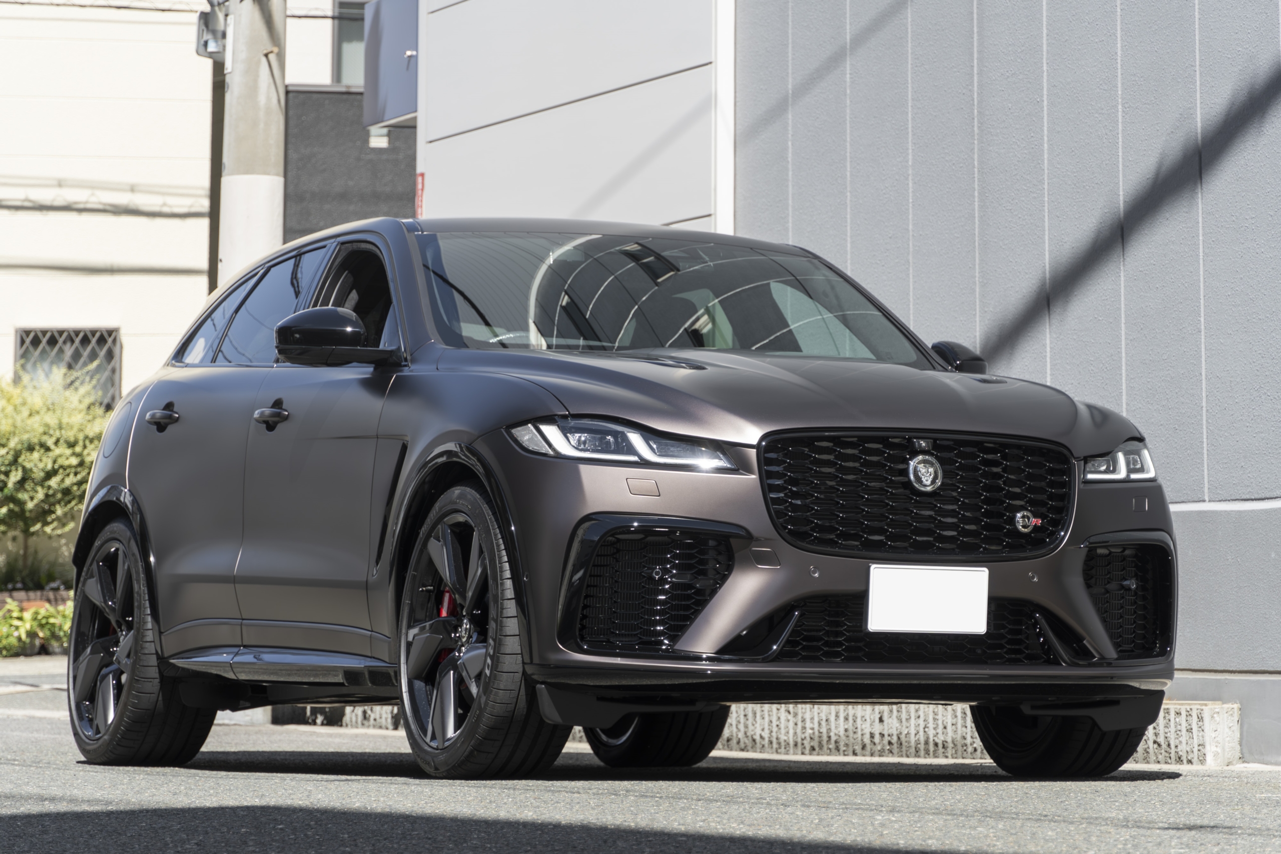 JAGUAR F-Pace SVR MSS サス・プロテクションフィルム・マーヴェラス ブレーキパッド ボンド大阪